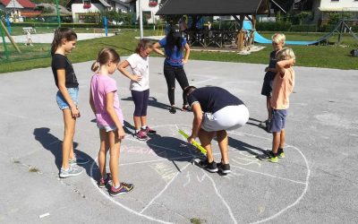 Poletje 2018 – dan starih iger, softball, risanje, mozaik
